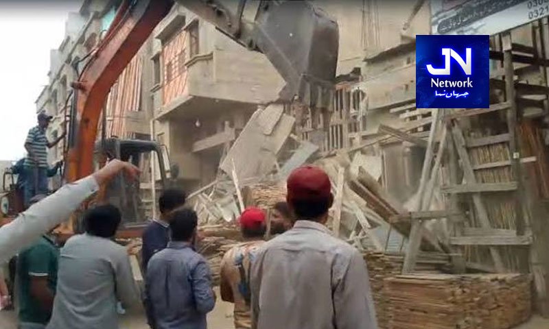 کراچی: صدر میں تجاوزات کے خلاف بڑا کریک ڈاؤن، 13 ہوٹل سیل