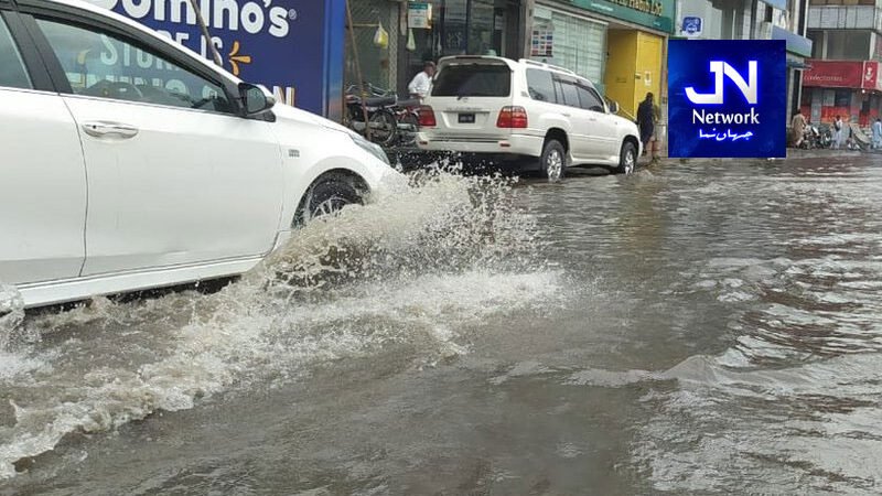 لاہور میں 263 ملی میٹر بارش، متعدد انڈرپاسز اور نشیبی علاقے ڈوب گئے