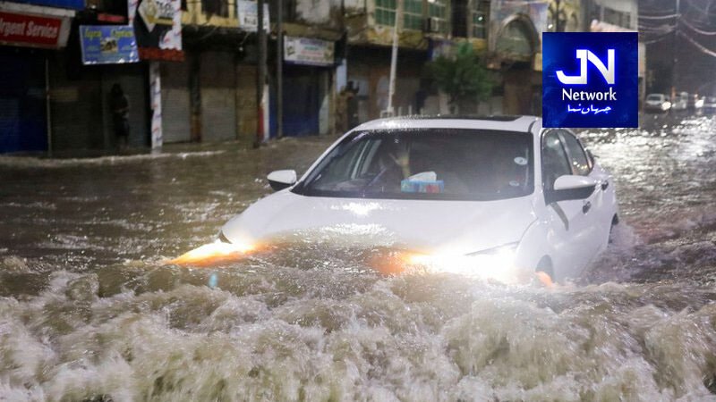 مون سون کی بارشوں اور سیلابی ریلوں نے تباہی مچا دی، متعدد افراد جاں بحق
