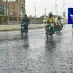 پنجاب اور کے پی میں مون سون بارشوں کا طاقتور اسپیل جاری، دریا بپھر اور شہر ڈوب گئے