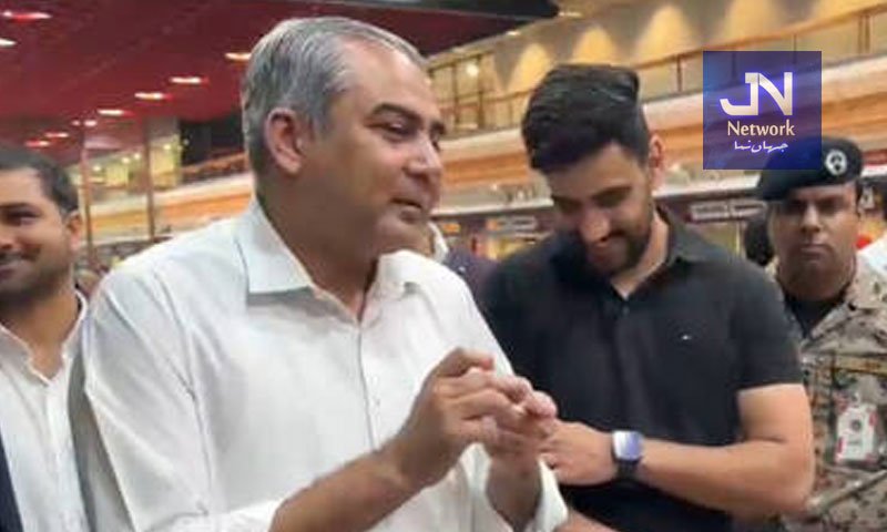 امیگریشن سسٹم میں فنی خرابی، محسن نقوی کی پرواز روانگی میں تاخیر