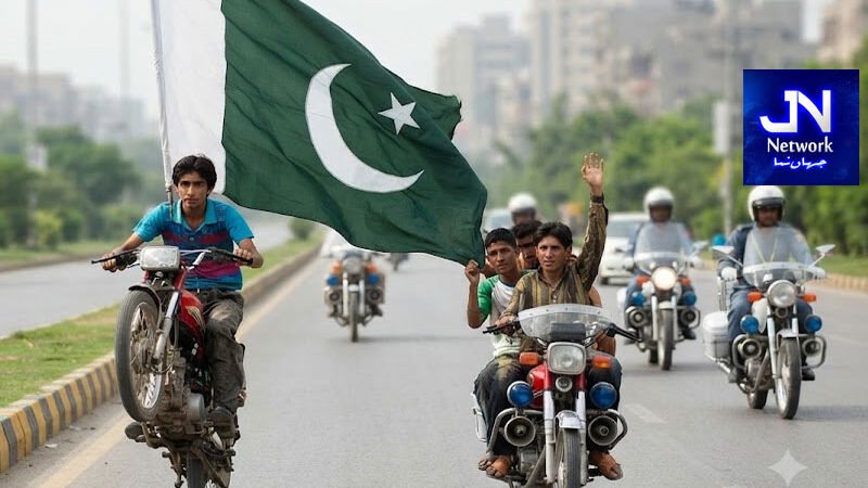 جشنِ آزادی: لاہور ٹریفک پولیس کا ون ویلرز کے خلاف کریک ڈاؤن کا فیصلہ
