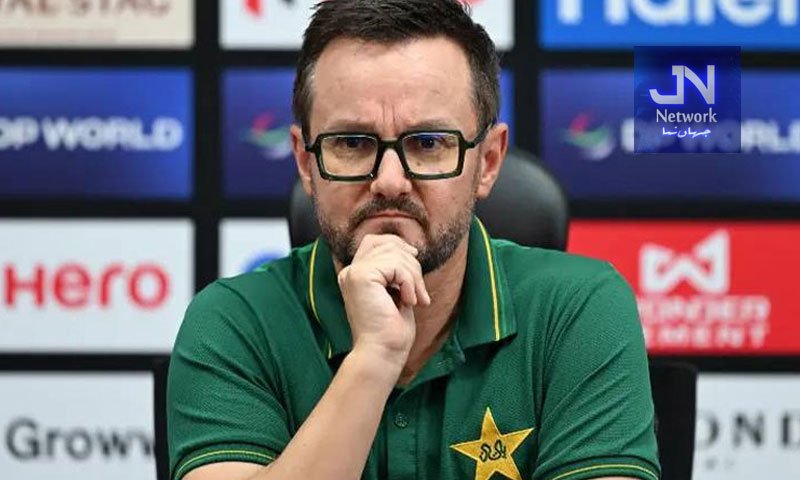 مائیک ہیسن کو انگلینڈ طلب کر لیا گیا