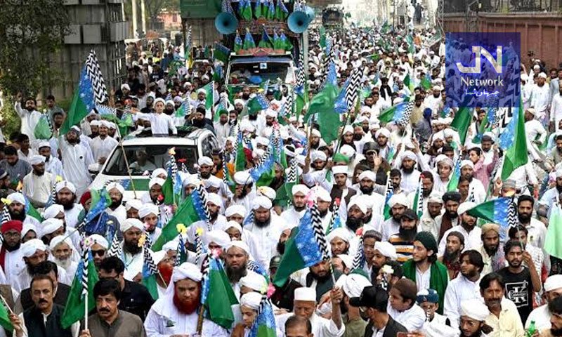 ملک بھر میں جشن میلاد النبیؐ عقیدت و مذہبی جوش و جذبے کیساتھ منایا جارہا ہے