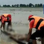 نیپال میں سیلاب کی تباہ کاریوں کے بعد بھارت میں خطرے کی گھنٹی
