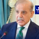 تیز رفتار کار راہگیروں کو کچلتی ہوئی درخت سے ٹکرا گئی، کار سوار لڑکوں سمیت 5 جاں بحق