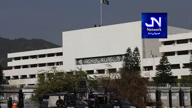 وفاقی حکومت کا بانی پی ٹی آئی کی اسپتال منتقلی کے حکم پر اعتراض