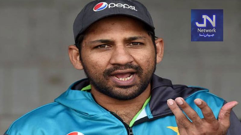 سرفراز احمد کو کوچ بنانا بھی غلط تھا اور اب ہٹانے کا طریقہ بھی غلط ہے