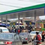 شادی ہالز اور مارکیٹیں کتنے بجے بند ہوں گی؟ حکومت کا کفایت شعاری اقدامات کا اعلان