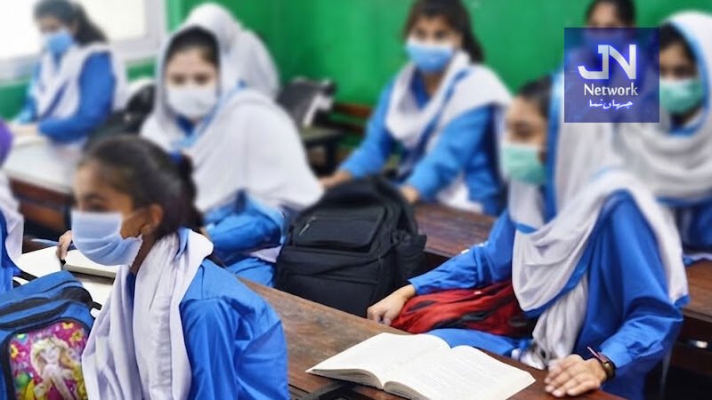 لاہور : 187 سرکاری سکول داخلوں کا ہدف پورا کرنے میں ناکام، سربراہان سے جواب طلب