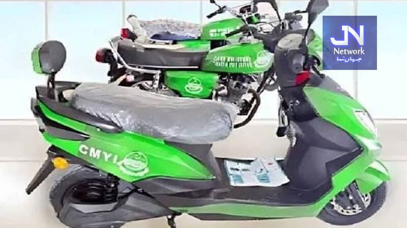  خوشخبری:طلبہ کے لیے ایک لاکھ الیکٹرک بائیکس، ریگولر ڈرائیونگ لائسنس فوری بنیں گے