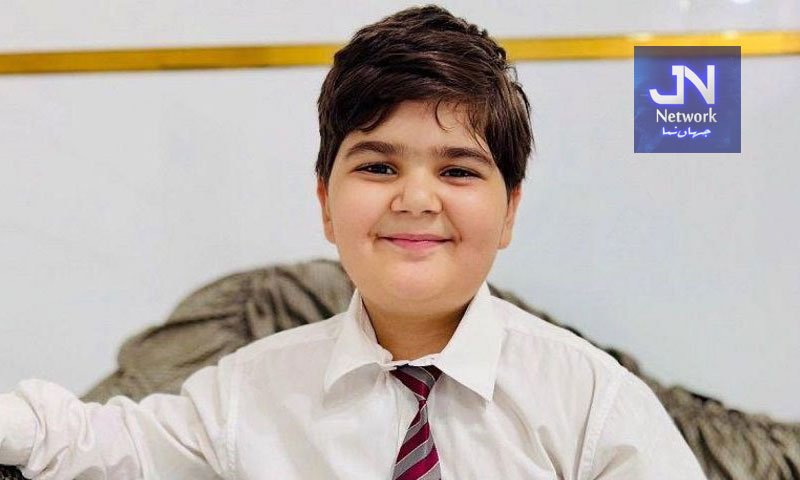 عمر شاہ کی پہلی برسی کے موقع پر ہم شکل بچے کی ویڈیو وائرل، مداح آبدیدہ ہو گئے