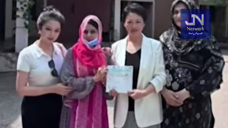 سانحہ پمز: نومولود کی جان بچانے والی نرس کو چینی کمپنی کا 10 لاکھ روپے کا انعام