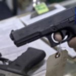 سو روپے سستا پیٹرول کب سے ملے گا؟ وفاقی وزیر نے بتا دیا